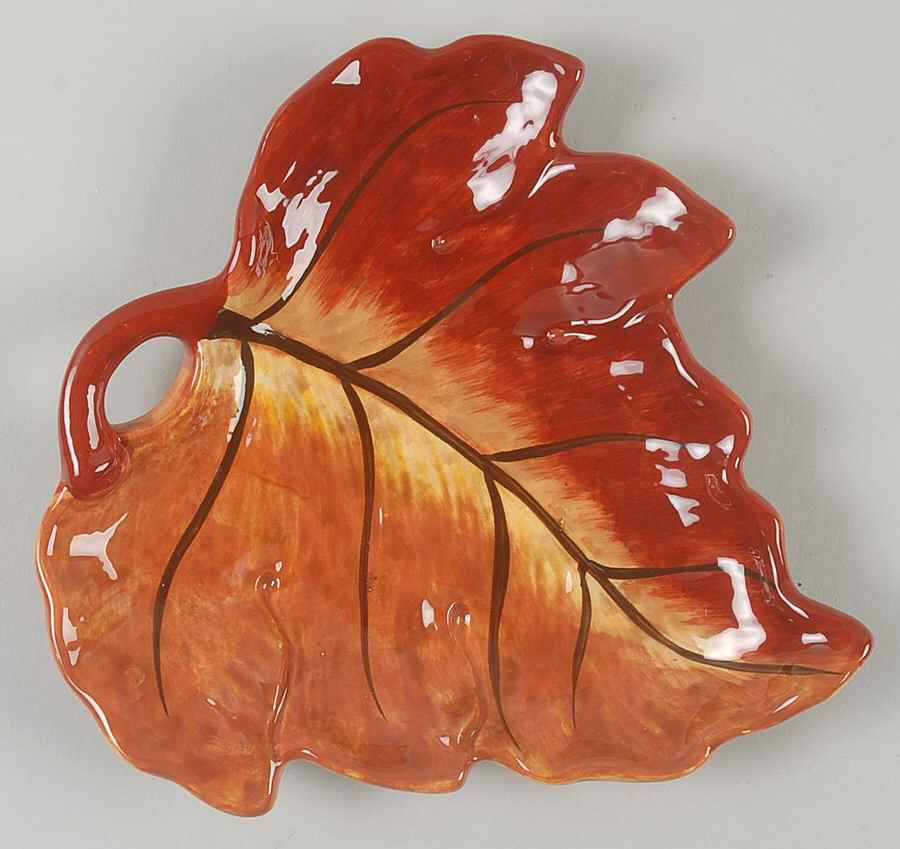 Fall Elegance 7" Leaf Dish by Certified International-1