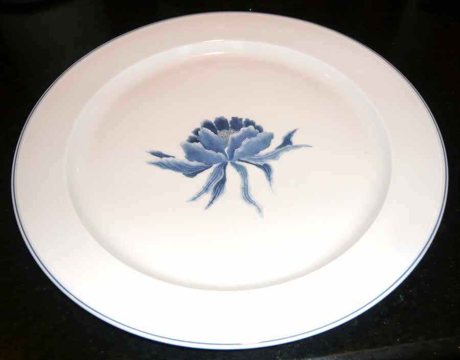 CHF1555 Dinner Plate by Charles Field Haviland-1