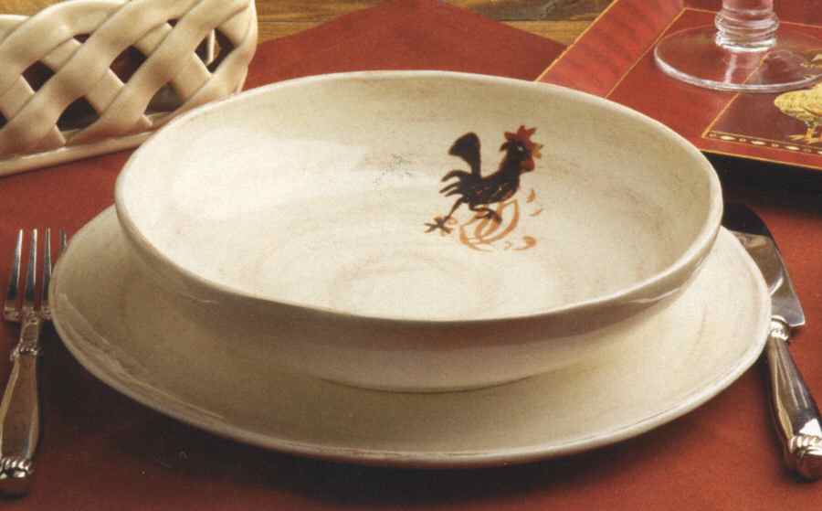 Galo Preto Individual Pasta Bowl by Casafina-1