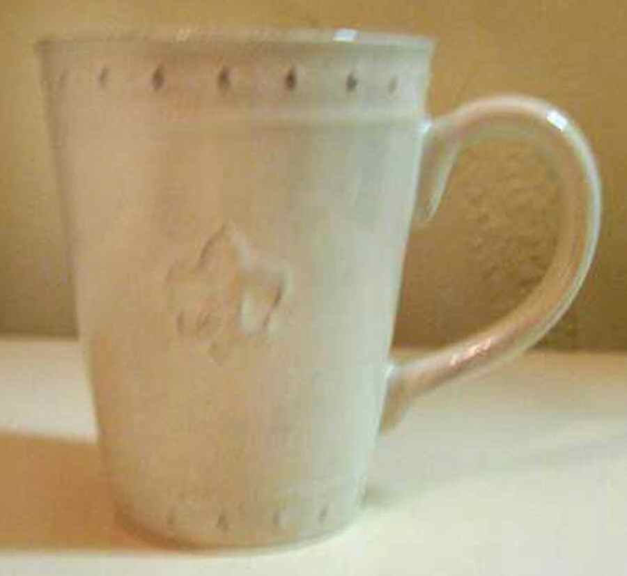 Fleur de Lis Mug by China (Made in China)-1