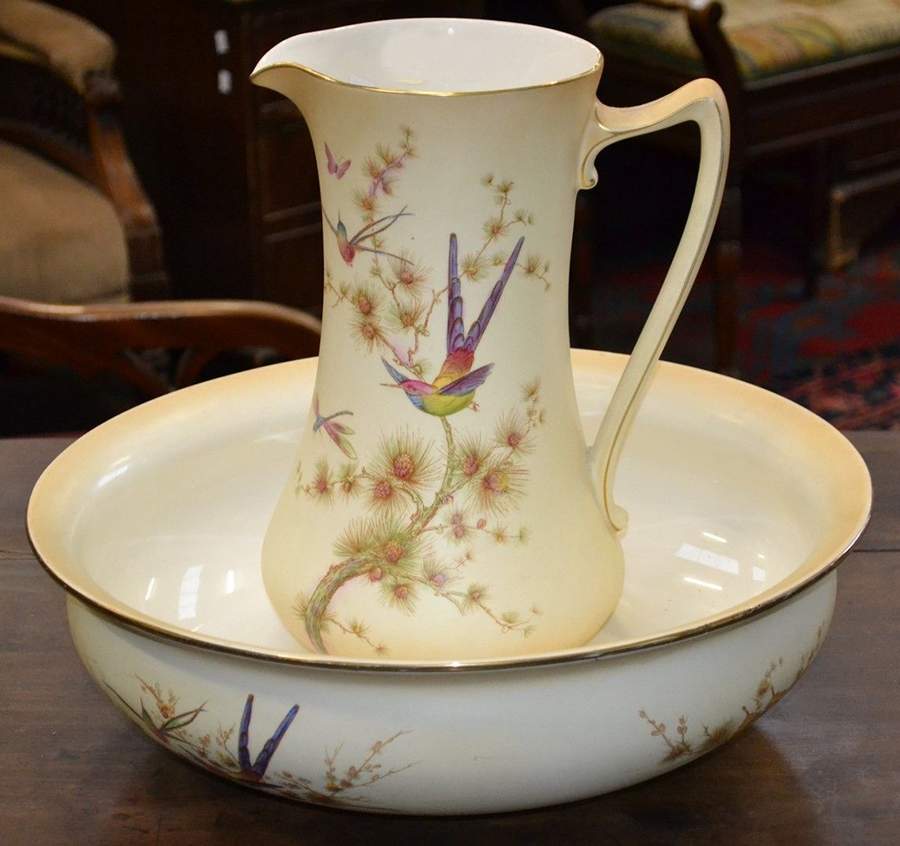 A1168 Jug by Crown Ducal-1