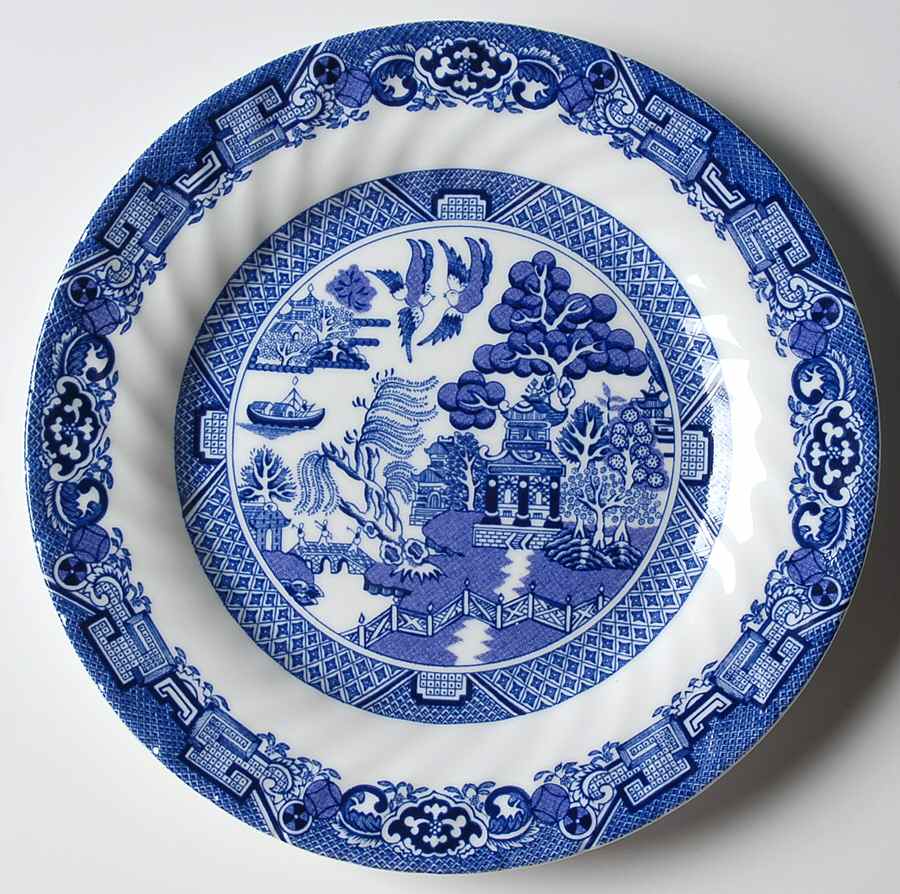 Blue Willow (Swirled) Salad Plate by Cuthbertson-1