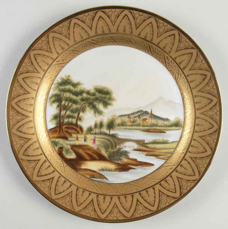 Warwick Show Or Decorative Plate (Charger) by Chelsea House-1