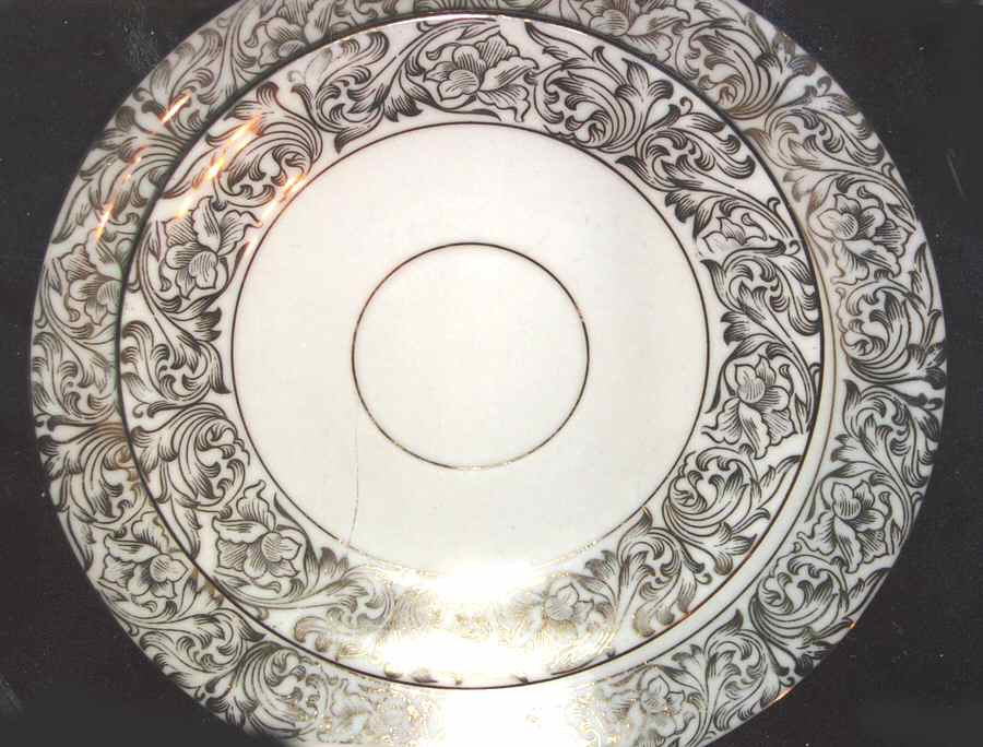 CDZ6 Saucer by Creidlitz-1