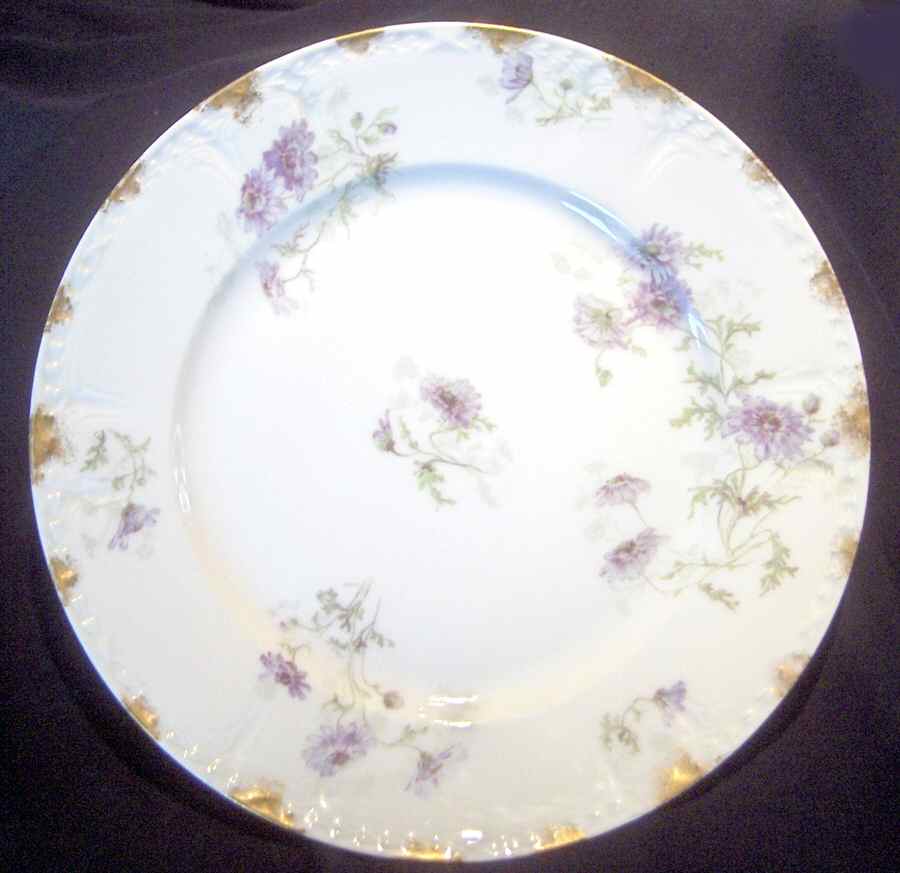 CHF1567 Dinner Plate by Charles Field Haviland-1