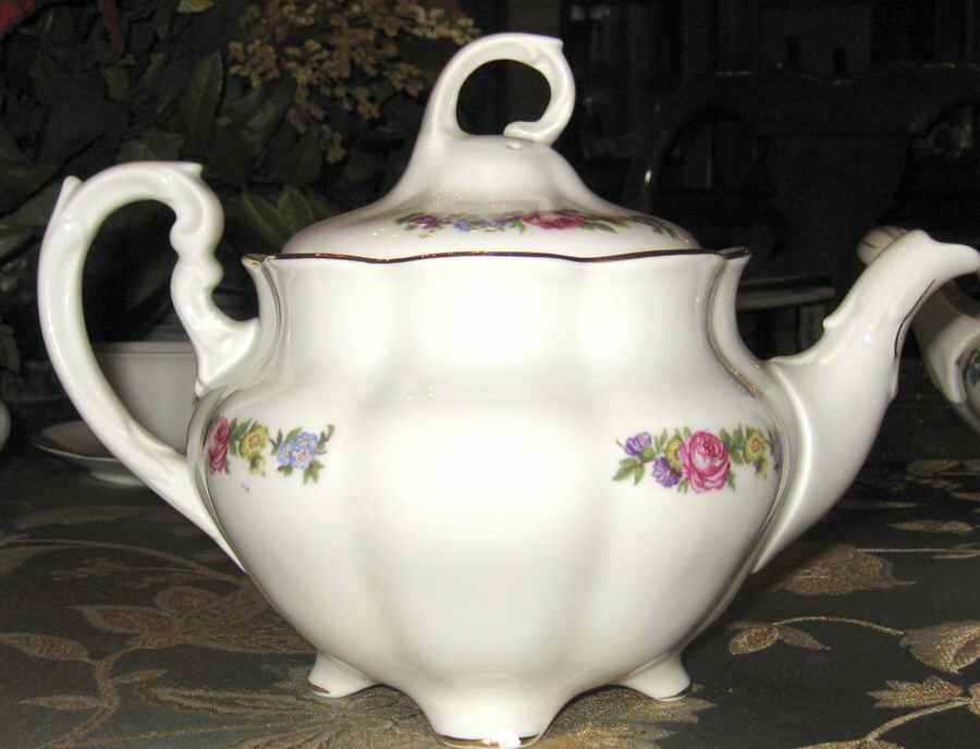 6427 Teapot & Lid by Chodziez-Poland-1