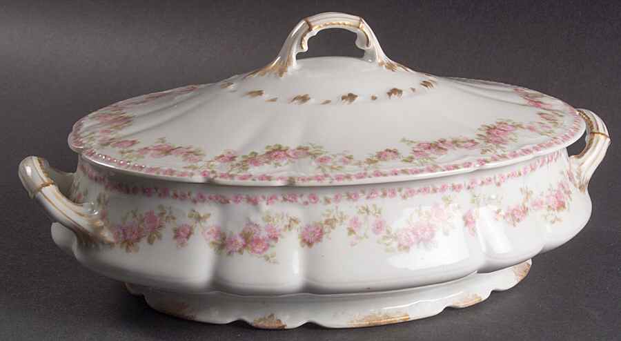 Schleiger 195-5 Oval Covered Vegetable by Charles Field Haviland-1