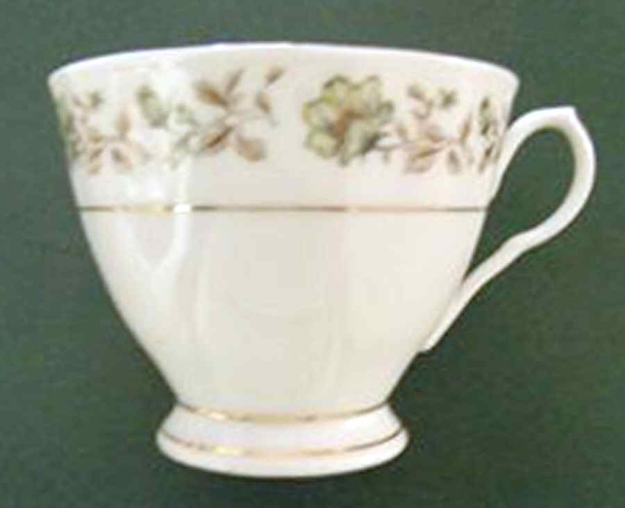 YSH17 Footed Cup by Yong Sheng Porcelain-1