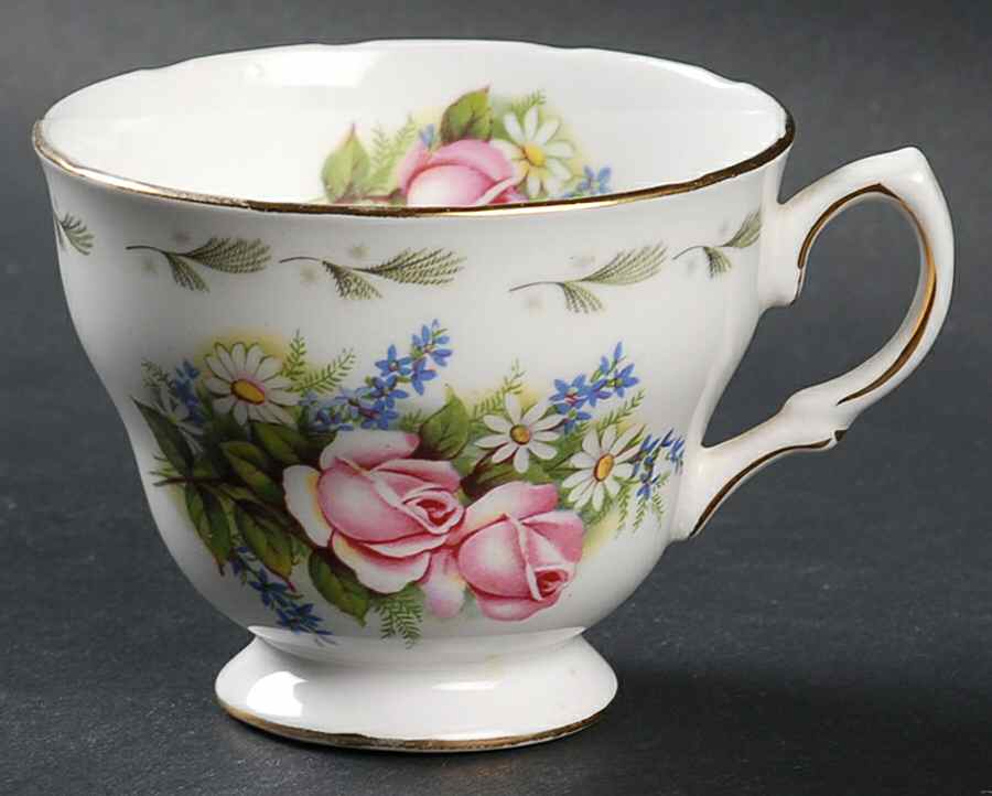 8235 Footed Cup by Colclough-1