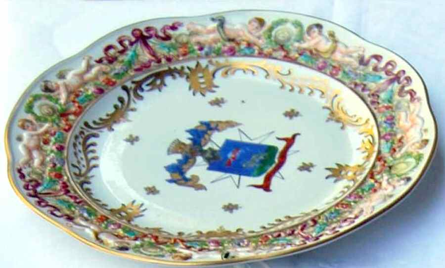 CJJ7 Luncheon Plate by Capo-di-Monte (Italy)-1