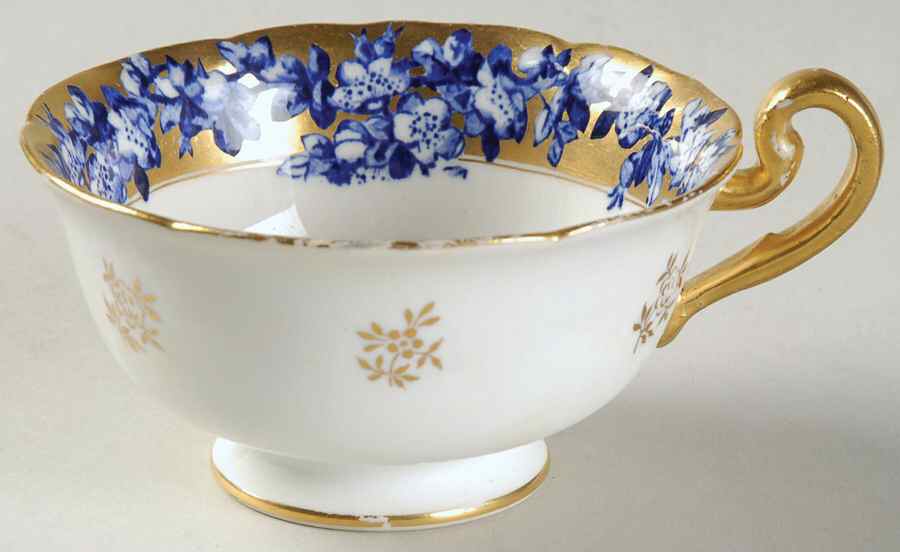 Y3955 Footed Cup by Coalport-1