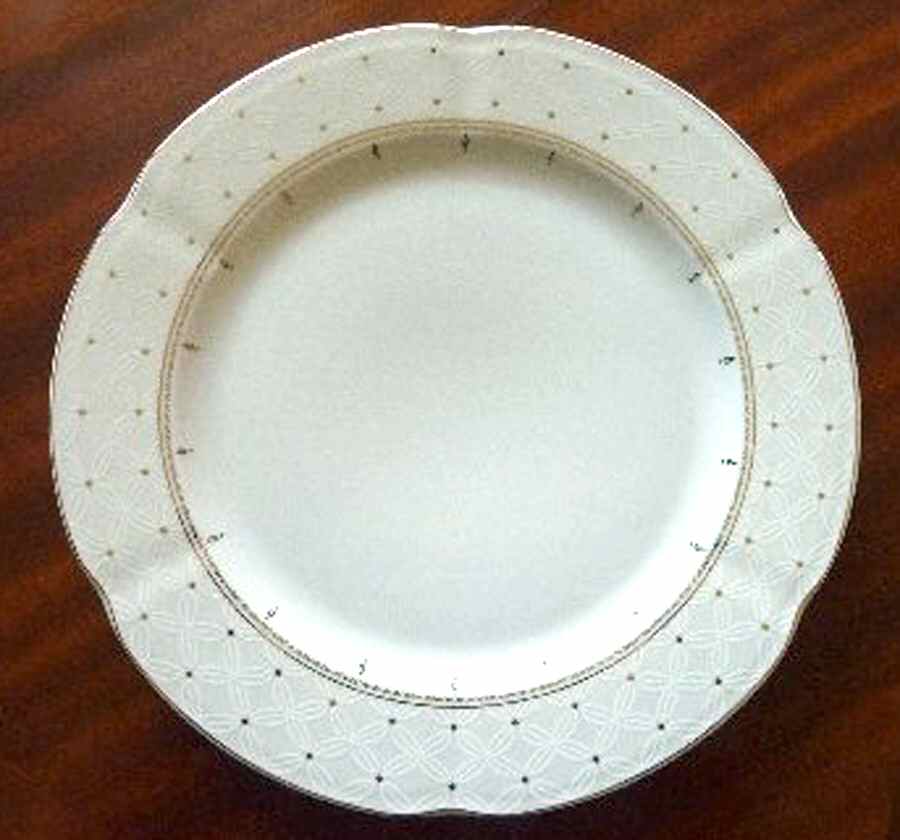 CIL51 Dinner Plate by Cmielow (Poland)-1