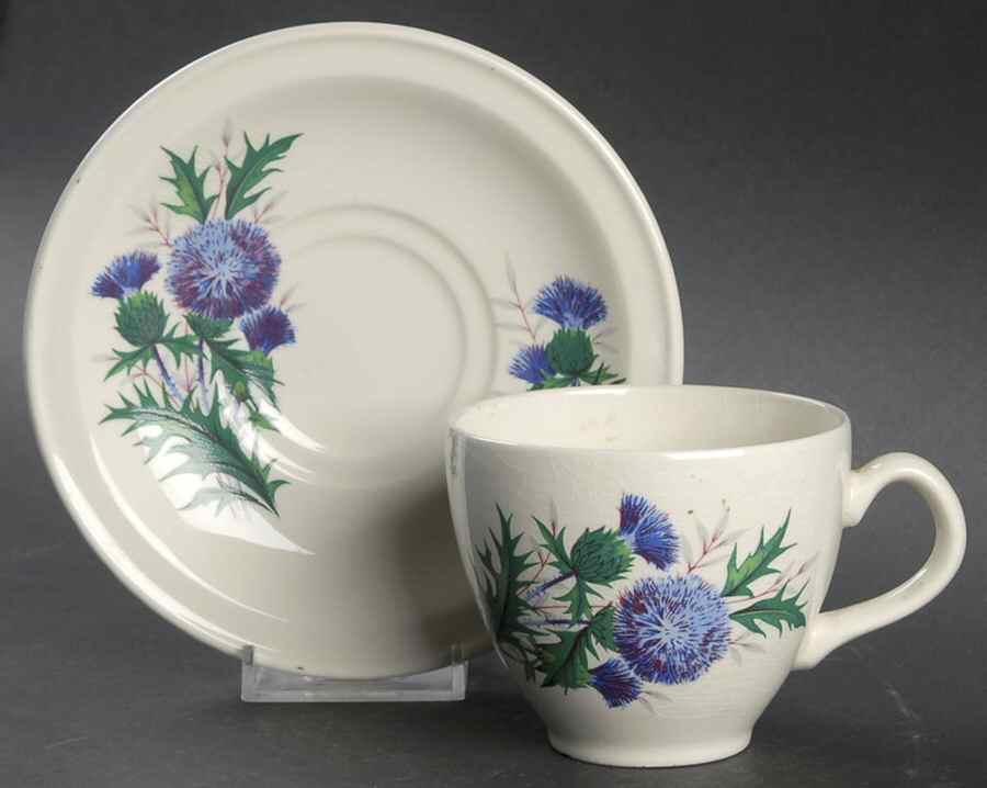 CRR4 Flat Cup & Saucer Set by Carrigaline-1