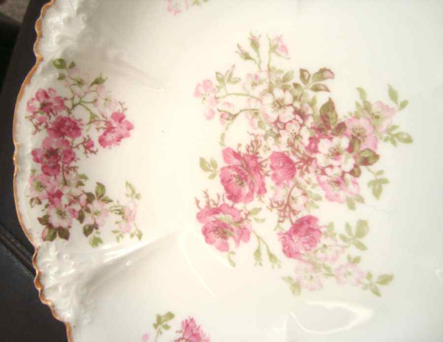 CHF1599 Dinner Plate by Charles Field Haviland-1