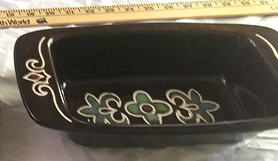 Medallion Reactive Loaf Pan by The Cellar (China)-1