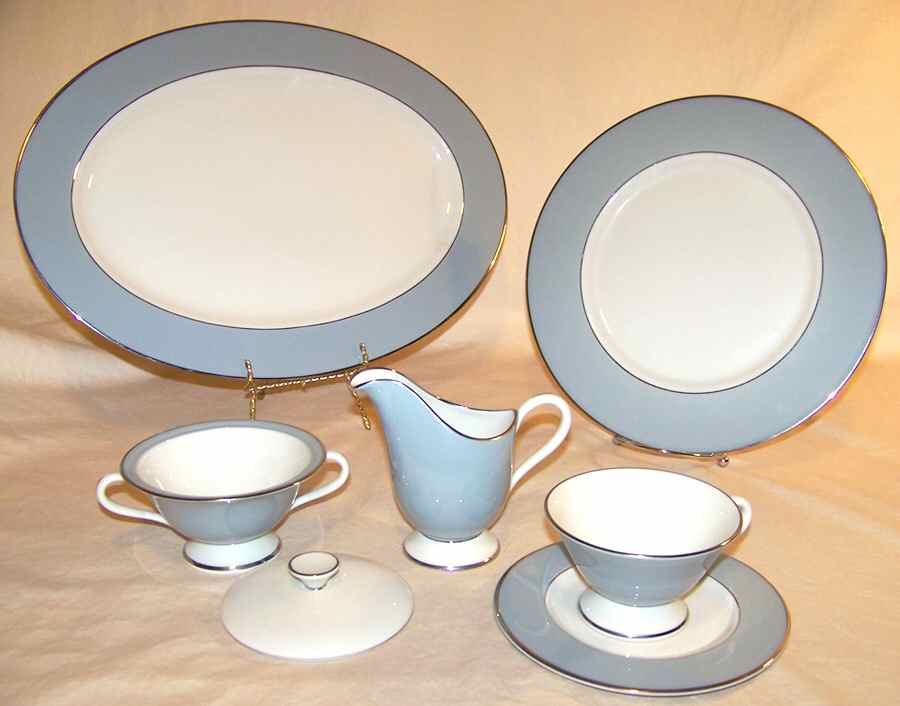 CRK3 15" Oval Serving Platter by Crest-Mark-1