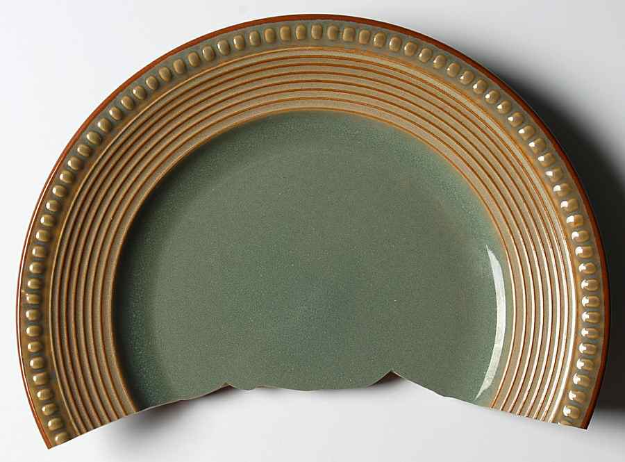 CX569 Dinner Plate by China (Made in China)-1
