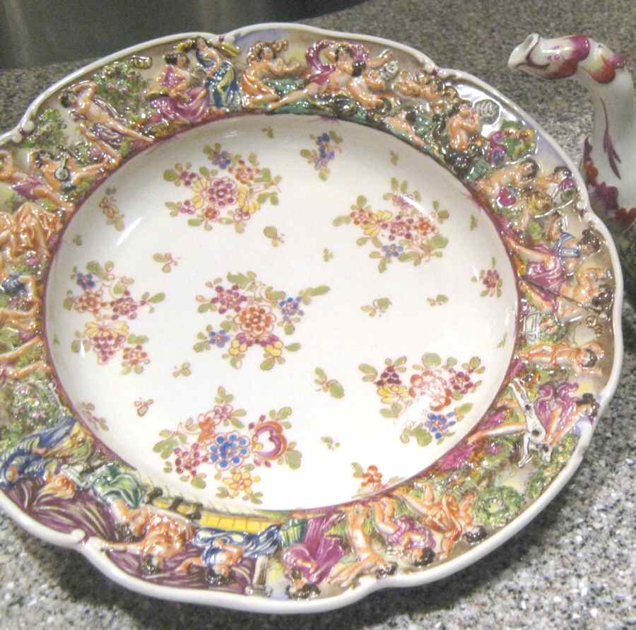 CJJ9 Dinner Plate by Capo-di-Monte (Italy)-1