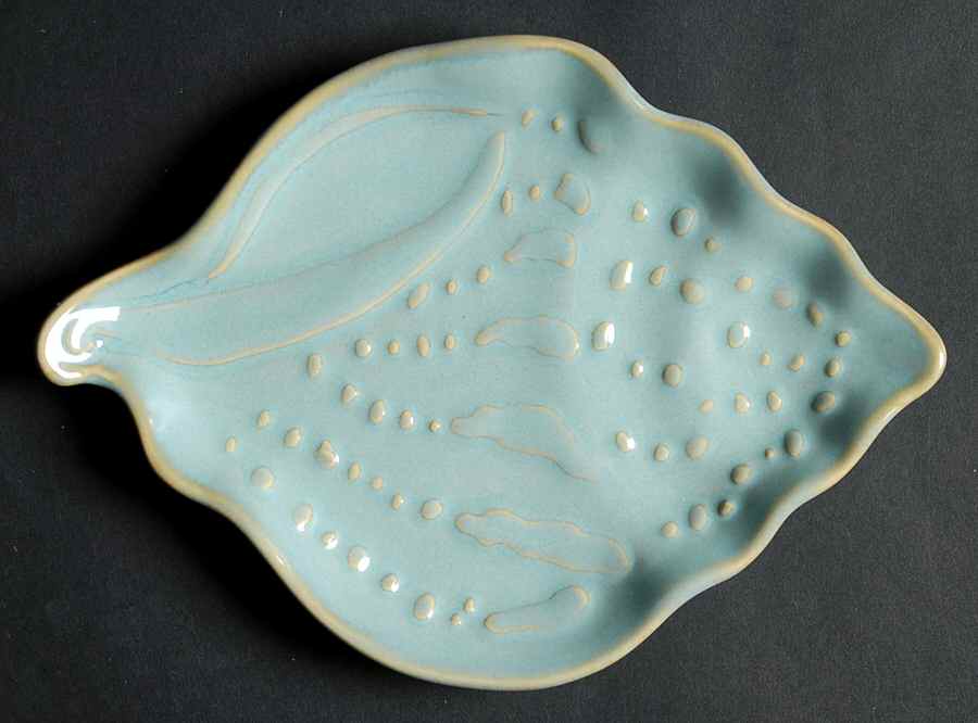 Oceanview Figural Canape Plate by Cindy Crawford Style-1