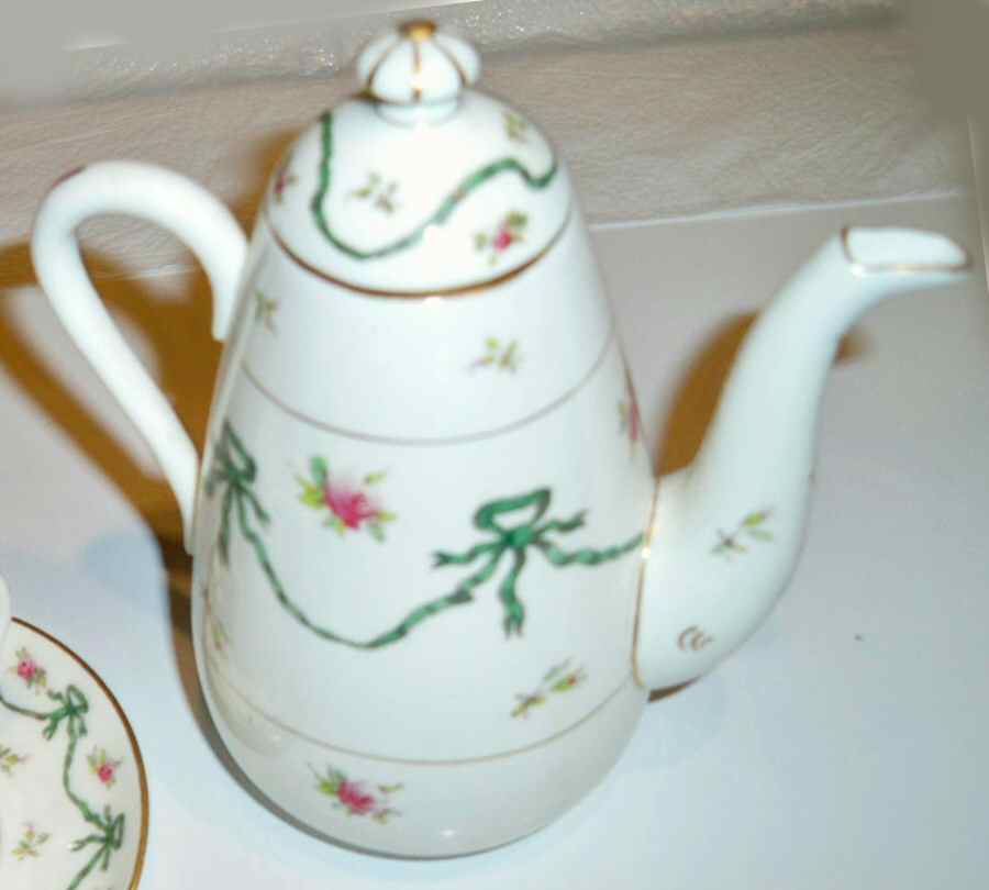 6337 Green Mini Coffee Pot & Lid by Coalport-1