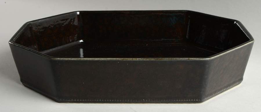 Prado Brown Black 13" Octagonal Baker by Casafina-1