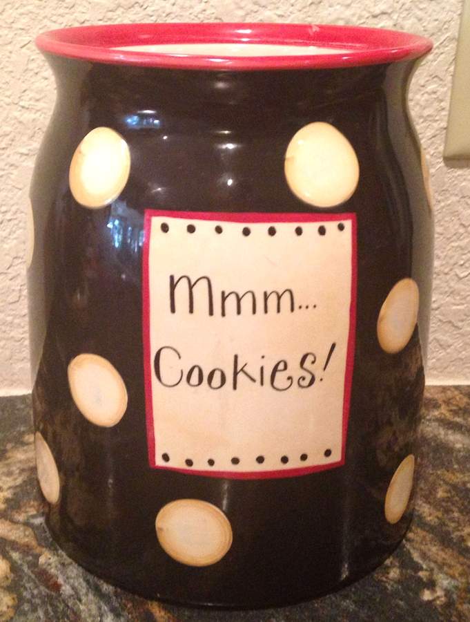 Family Table Cookie Jar No Lid by Certified International-1