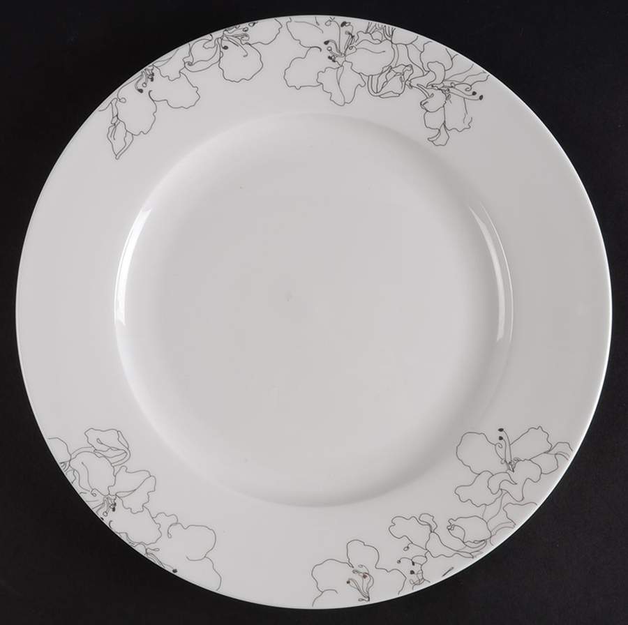 Forma Platinum Dinner Plate by Ciroa-1