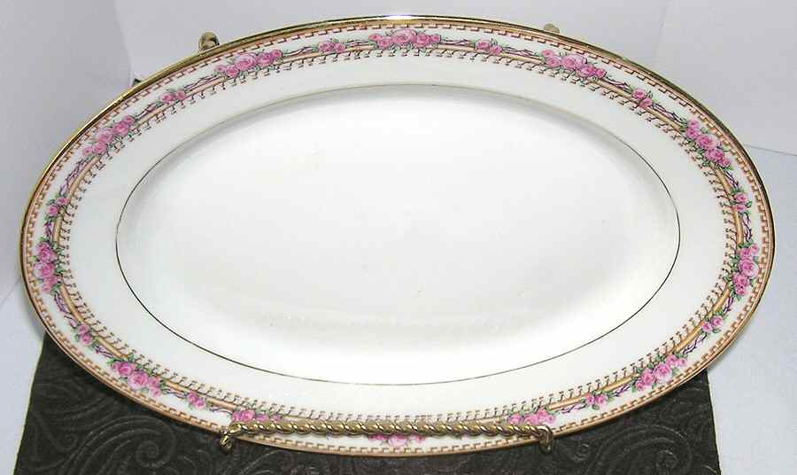CMT136 14" Oval Serving Platter by Charles Martin-1