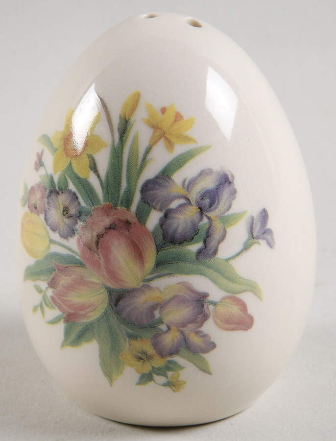 Easter Treasures Salt Shaker by Cracker Barrel-1