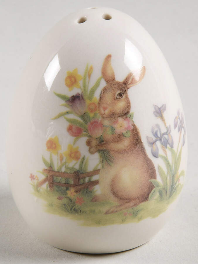 Easter Treasures Pepper Shaker by Cracker Barrel-1