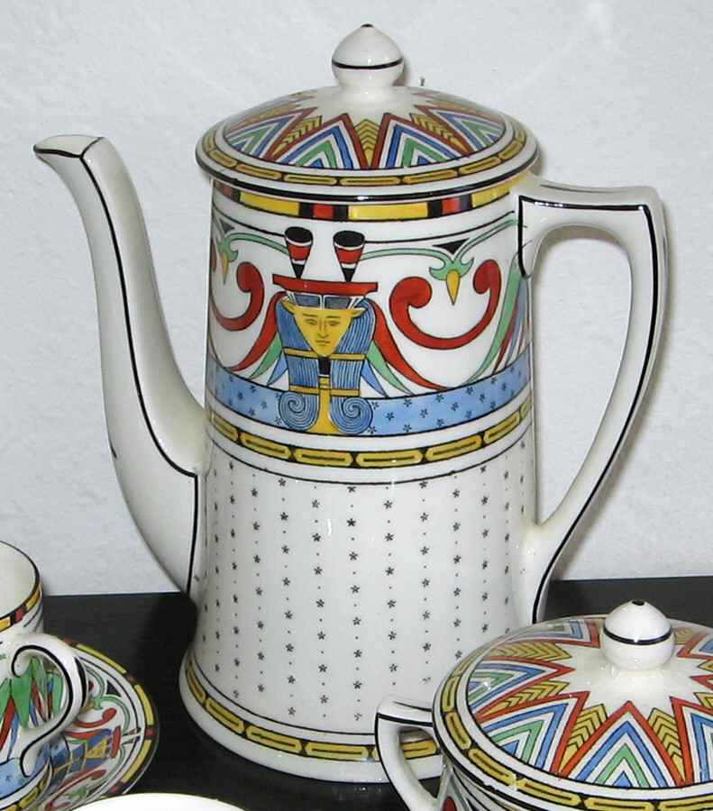CRD250 Coffee Pot & Lid by Crown Ducal-1