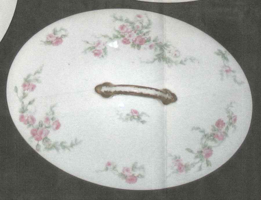 CHF1660 Lid for Oval Vegetable by Charles Field Haviland-1