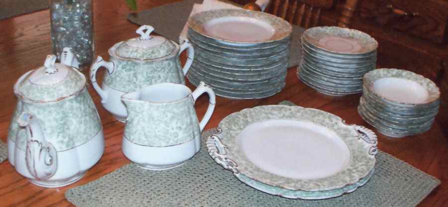 CAR204 Handled Cake Plate by Carlsbad-1