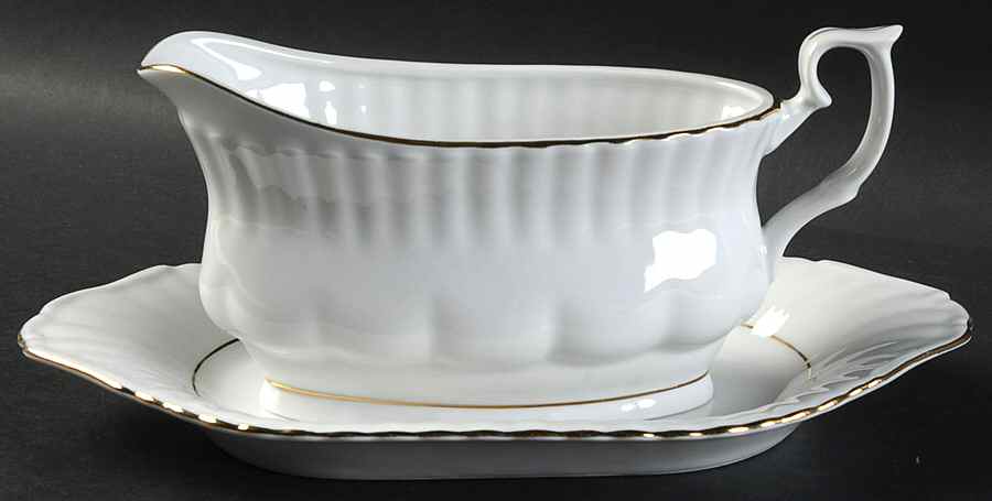 CHZ49 Gravy Boat & Underplate/Relish by Chodziez-Poland-1