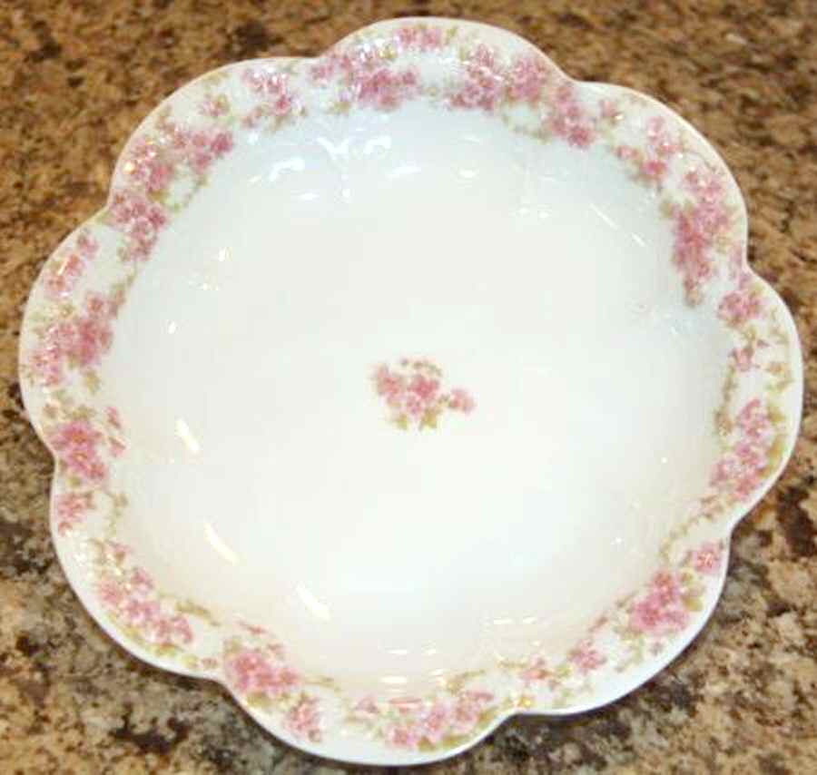 CHF1673 9" Round Vegetable Bowl by Charles Field Haviland-1