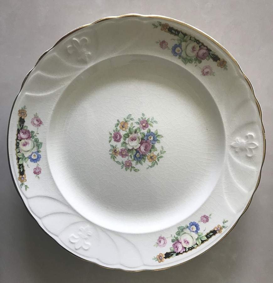 2137 Dinner Plate by Crown Potteries-1