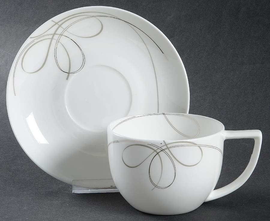 Riccio Flat Cup & Saucer Set by Ciroa-1
