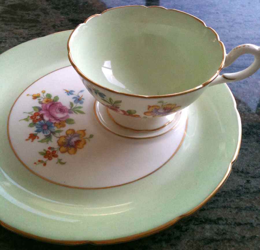 COA198 Snack Plate & Cup Set by Coalport-1