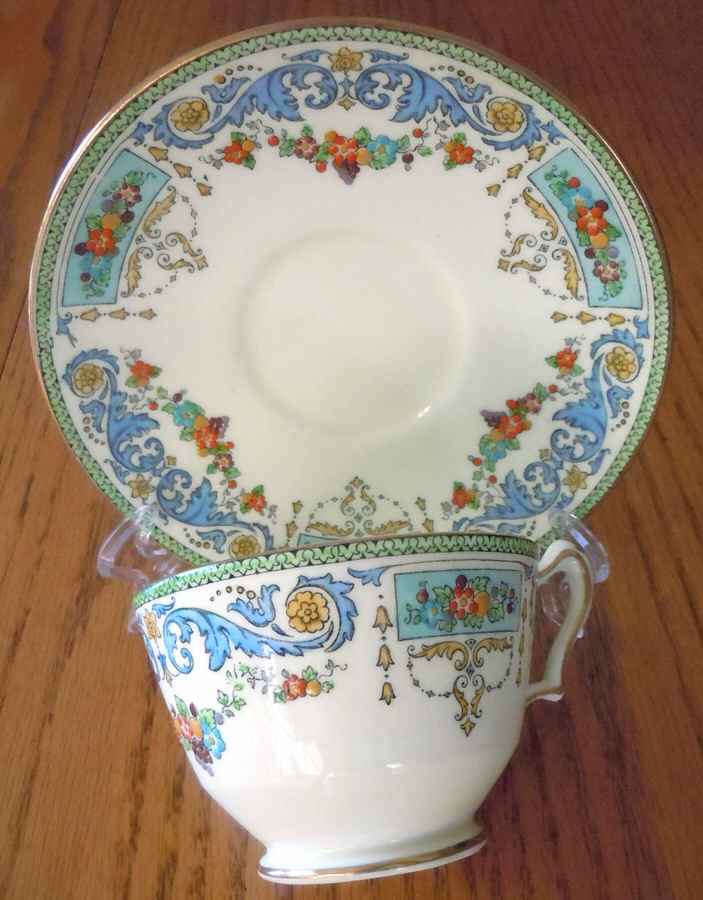 A13308 Footed Cup & Saucer Set by Crown Staffordshire-1