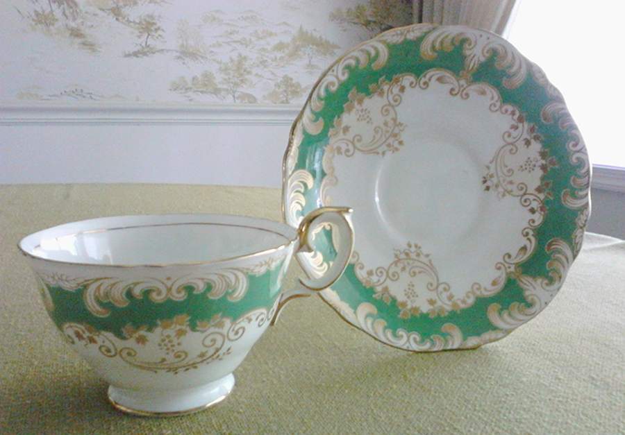 A15913 Footed Cup & Saucer Set by Crown Staffordshire-1