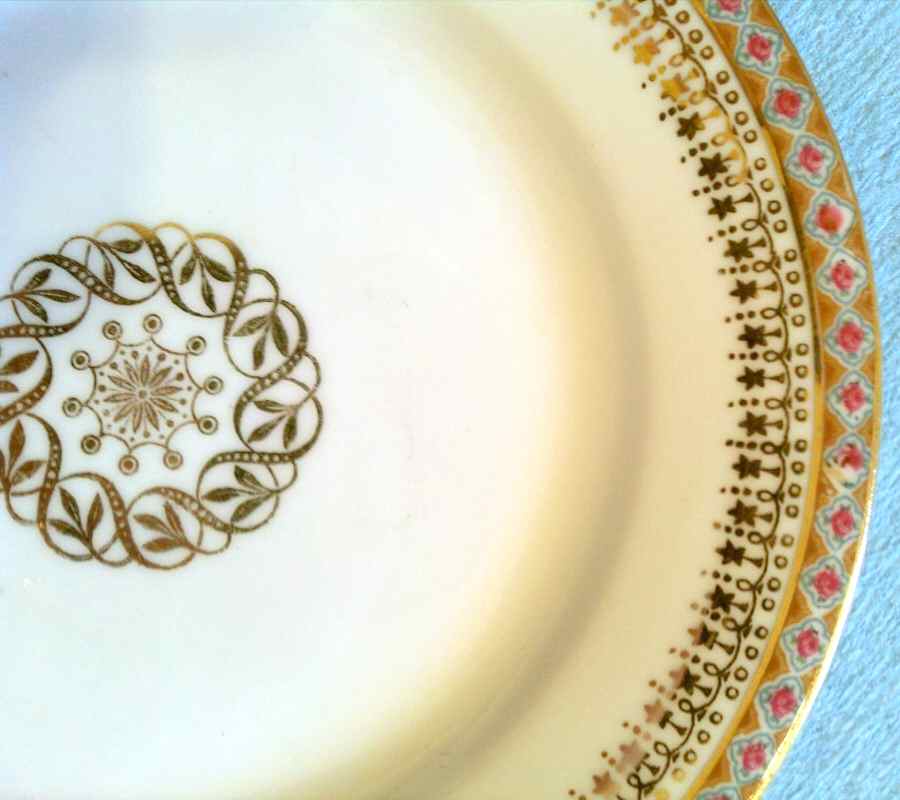 CIM142 Dinner Plate by Crown Imperial-1
