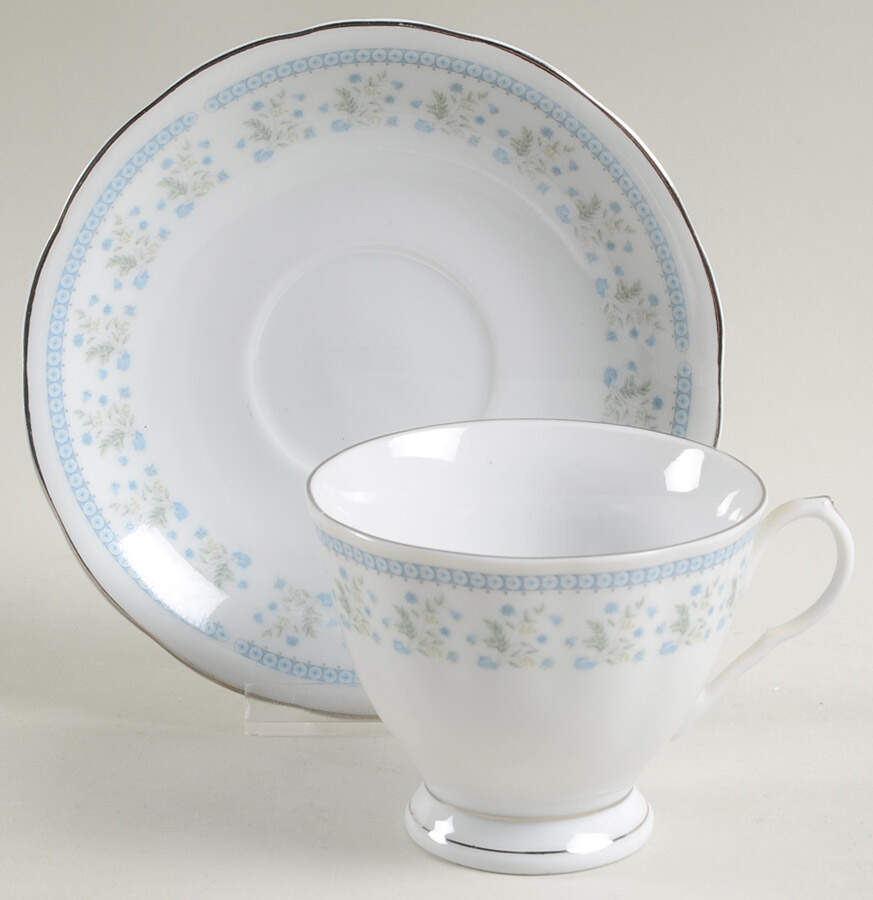 YSH5 Footed Cup & Saucer Set by Yong Sheng Porcelain-1