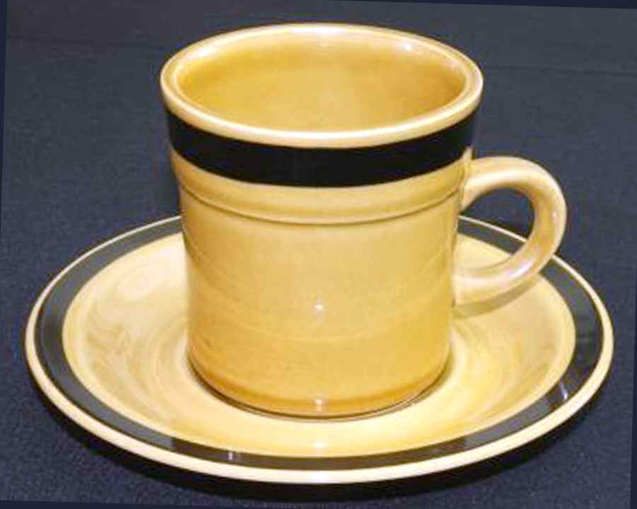 Cascade Flat Cup & Saucer Set by Crest-Stone (Japan)-1