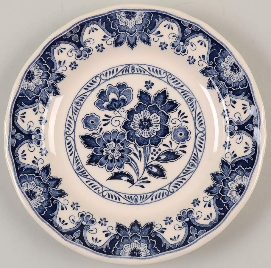 CYQ3 Salad Plate by Claytan-1