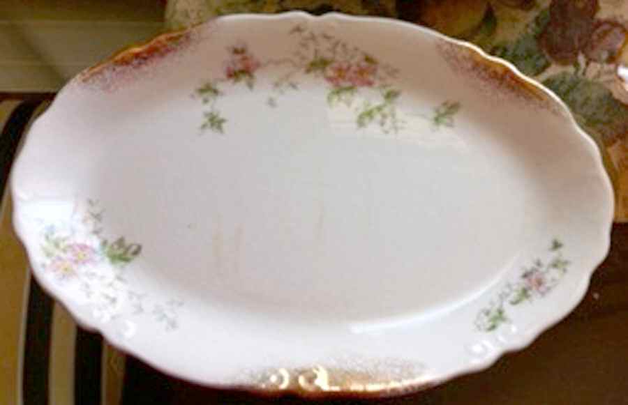 CSA29 14" Oval Serving Platter by Crescent China -1