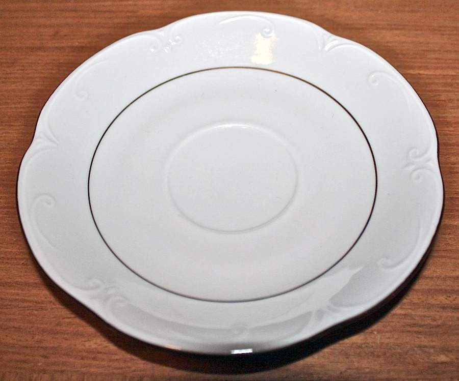 CHZ53 Saucer by Chodziez-Poland-1