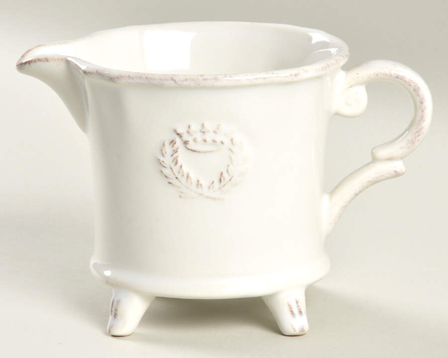 Villa Royale White Creamer by Casafina-1