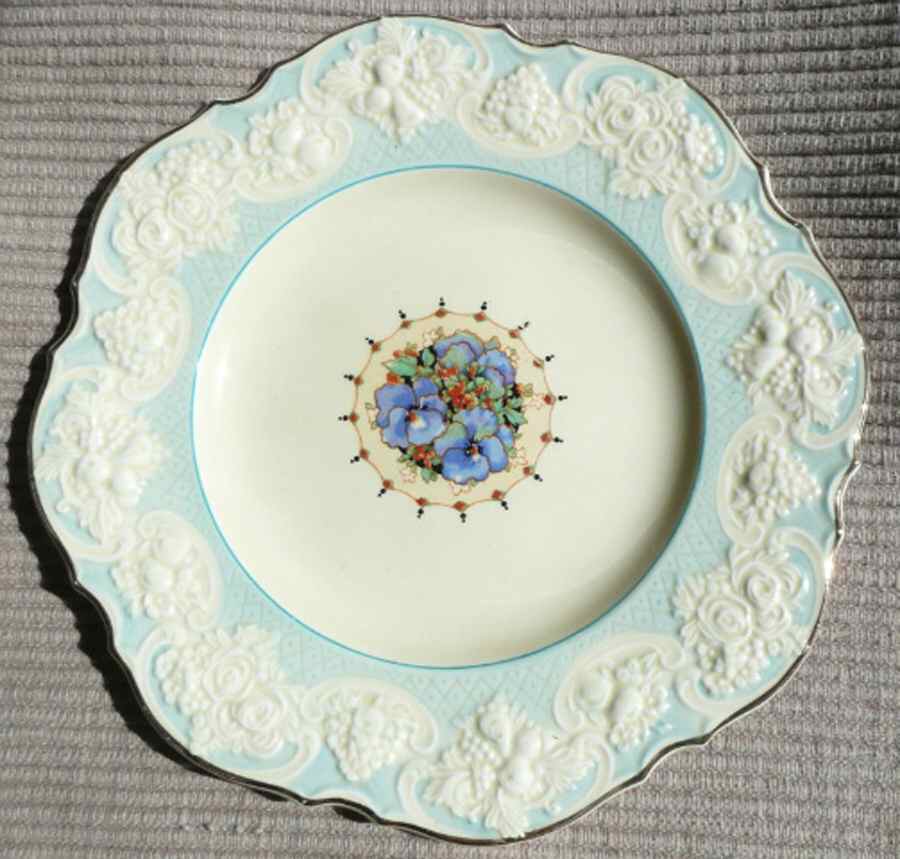 CRD258 Dinner Plate by Crown Ducal-1