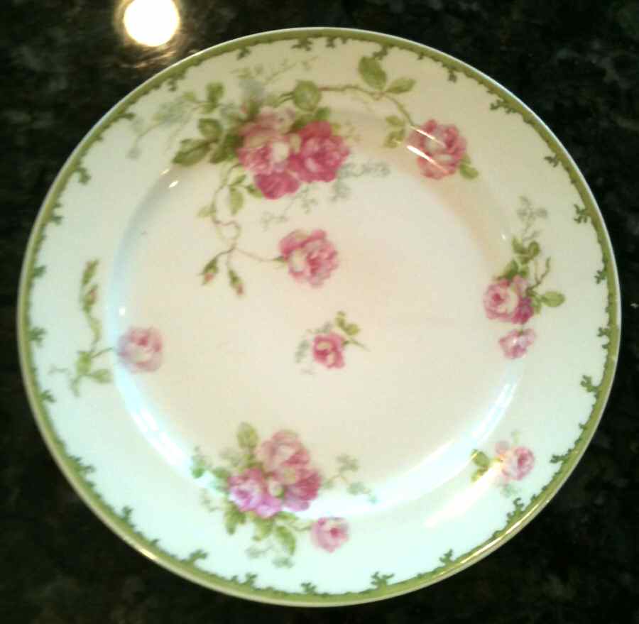 CHF1712 Dinner Plate by Charles Field Haviland-1