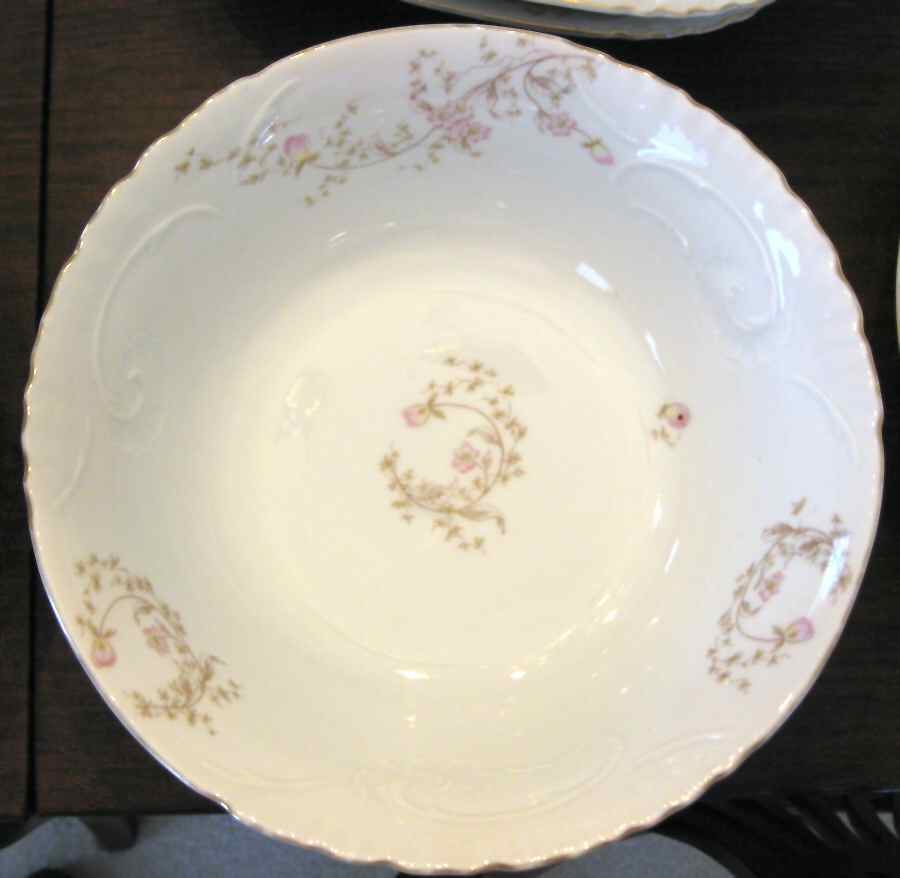 CAR211 9" Round Vegetable Bowl by Carlsbad-1